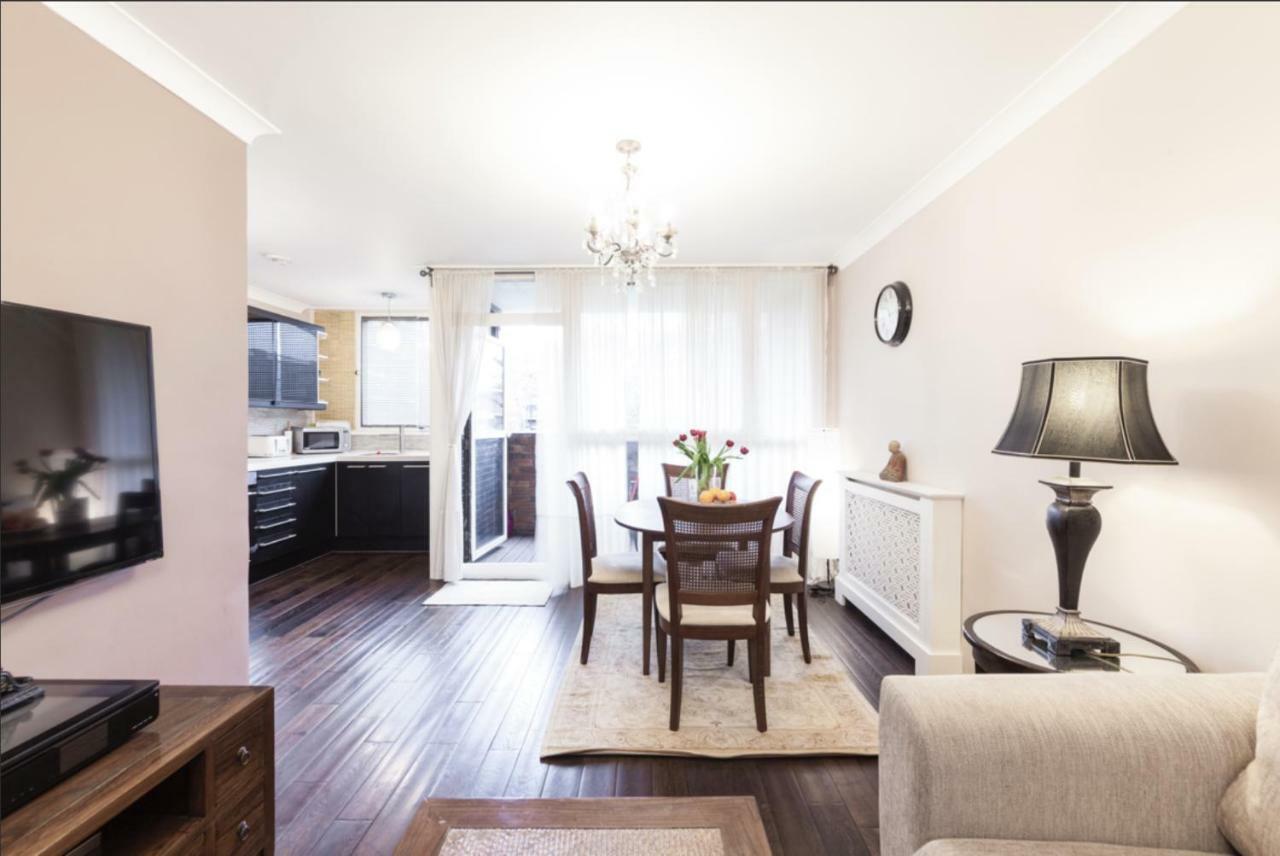 Apartamento Spacious Two Bedroom Apartment Victoria *